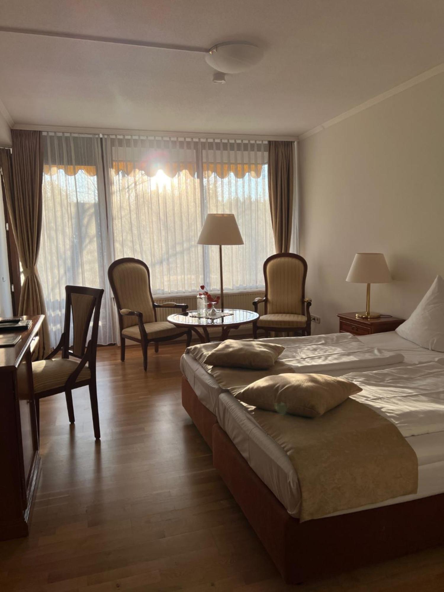 Parkhotel Maasberg Бад-Зобернгайм Екстер'єр фото